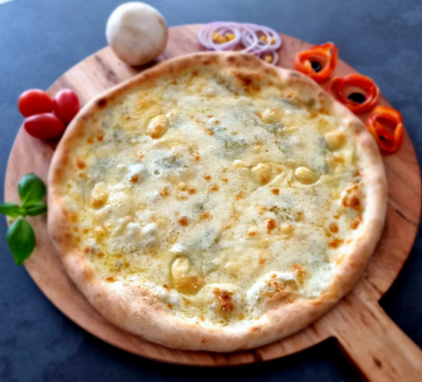 Pizza Quatro Formagi 32cm